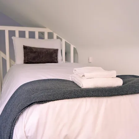 Apartment Under Gainne
